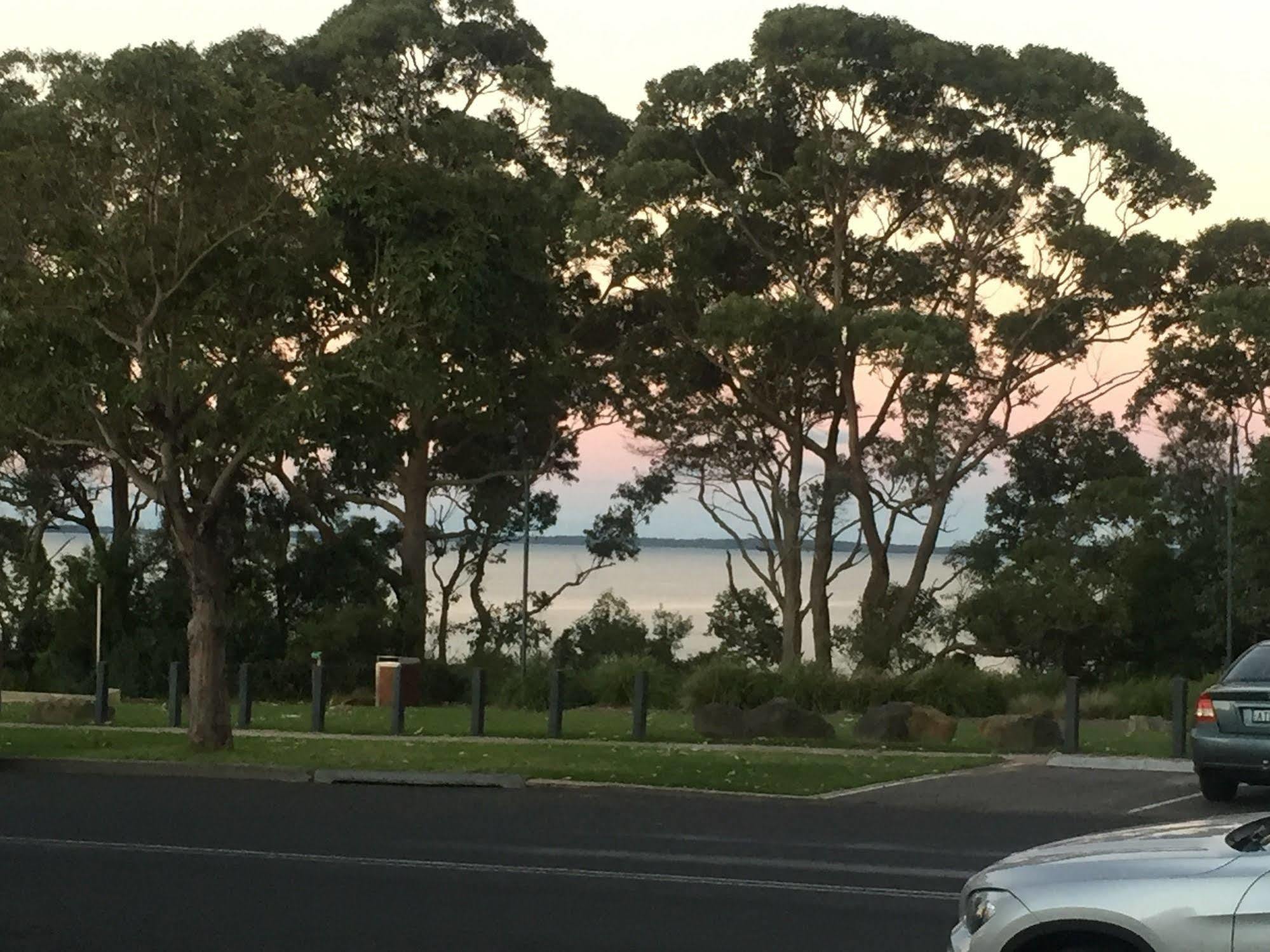 Huskisson Beach Motel Экстерьер фото